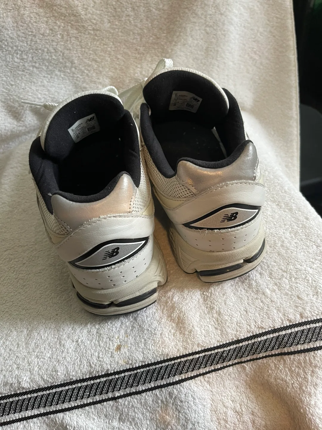 New Balance 2002RQ Sneakers - Size 11 image indicator(7)