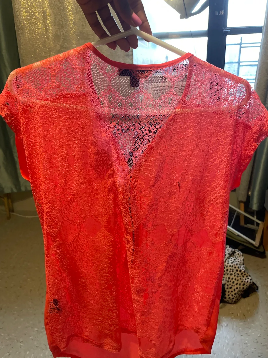 Coral Lace Top image indicator(2)