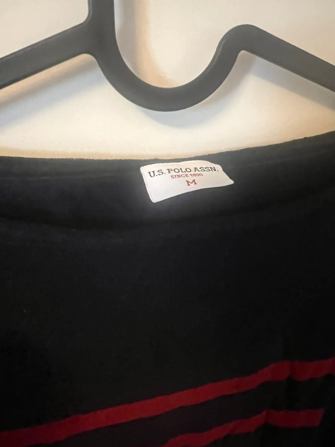 U.S. Polo Assn. Striped Long Sleeve - Size M image indicator(3)