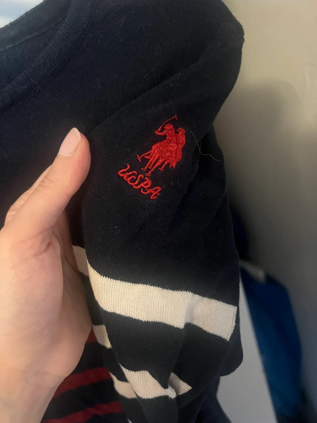 U.S. Polo Assn. Striped Long Sleeve - Size M image indicator(2)