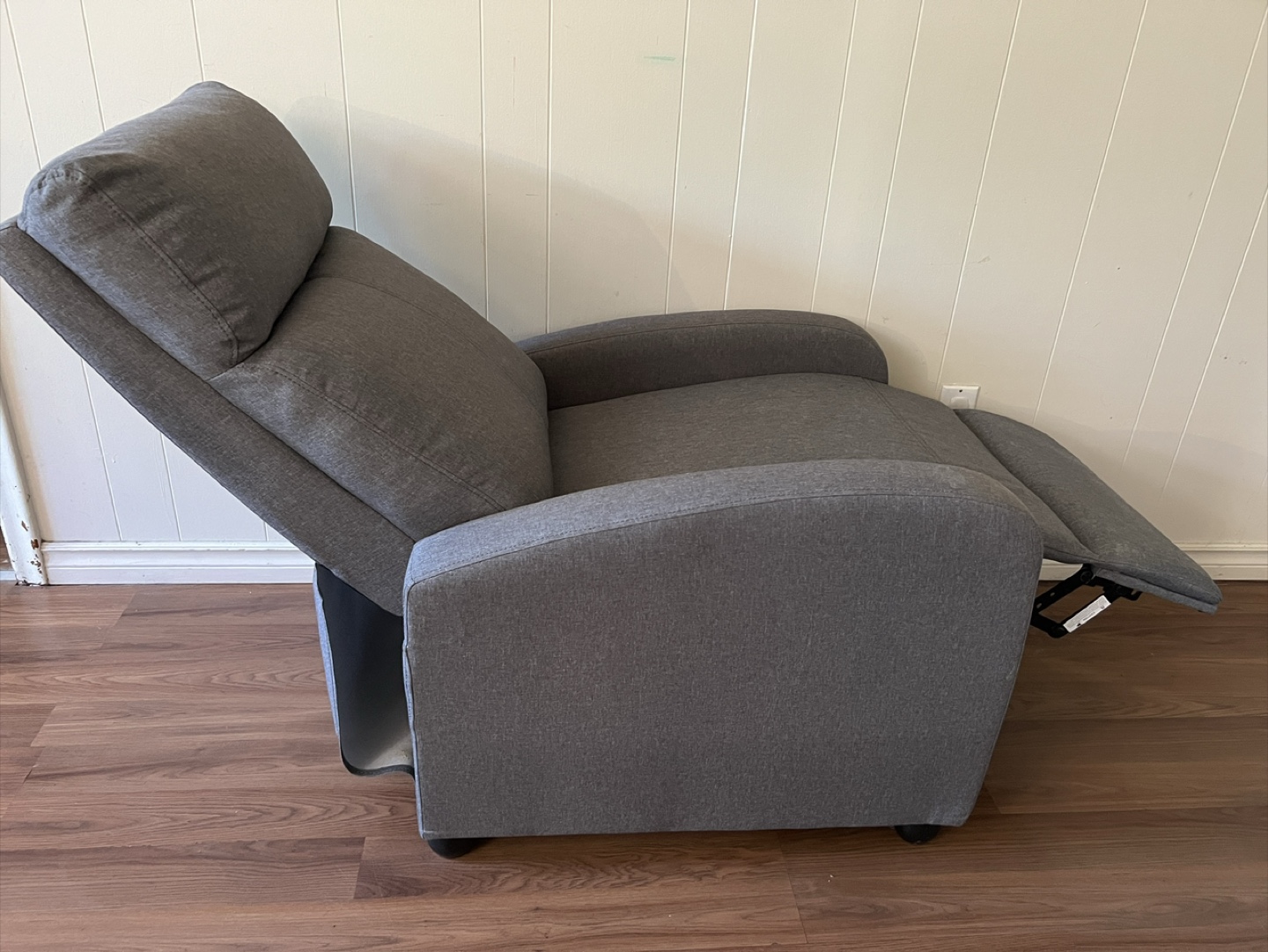 Grey Fabric Recliner Chair - photo 4