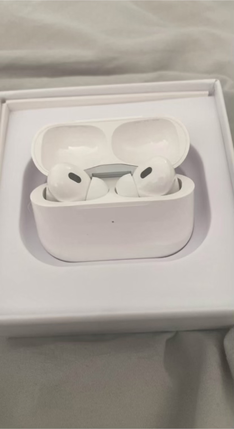 New Apple AirPods Pro (2nd generation) - photo 3