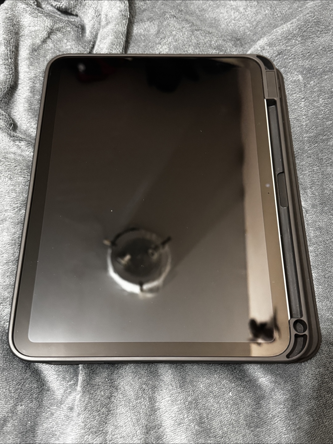 Apple iPad 10 gen  Silver with Black Case - photo 2