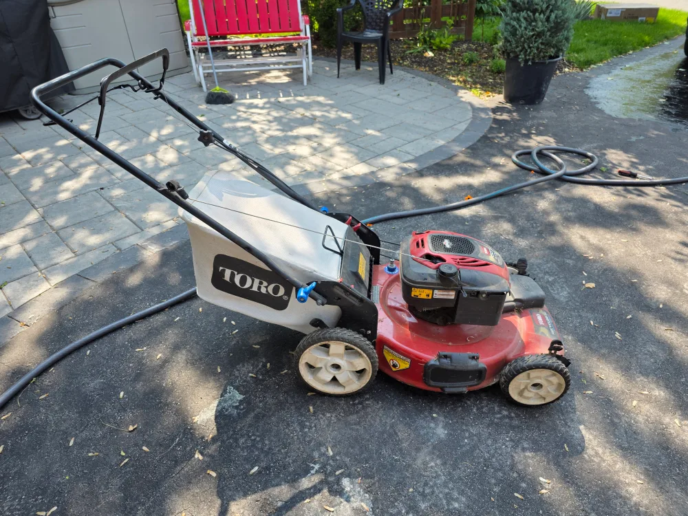 Toro Self-Propelled Lawn Mower thumbnail