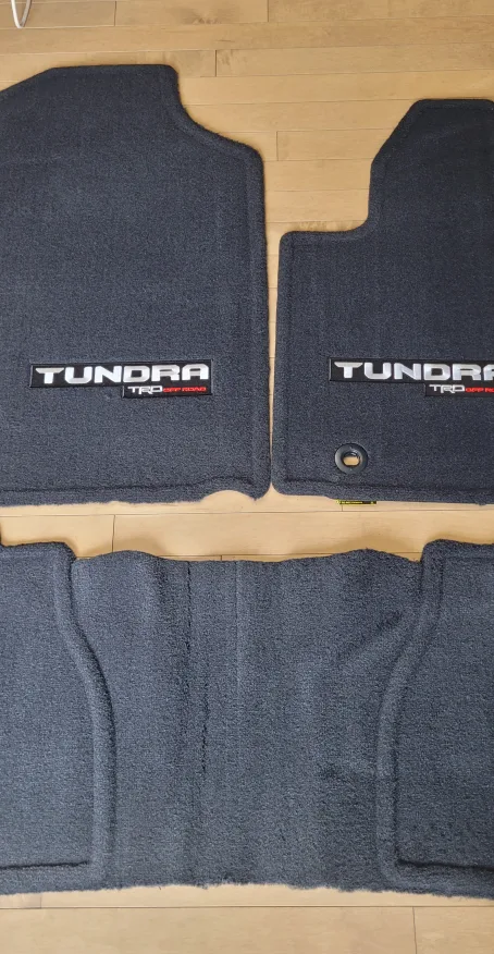 Toyota Tundra Floor Mats - Black image indicator(4)