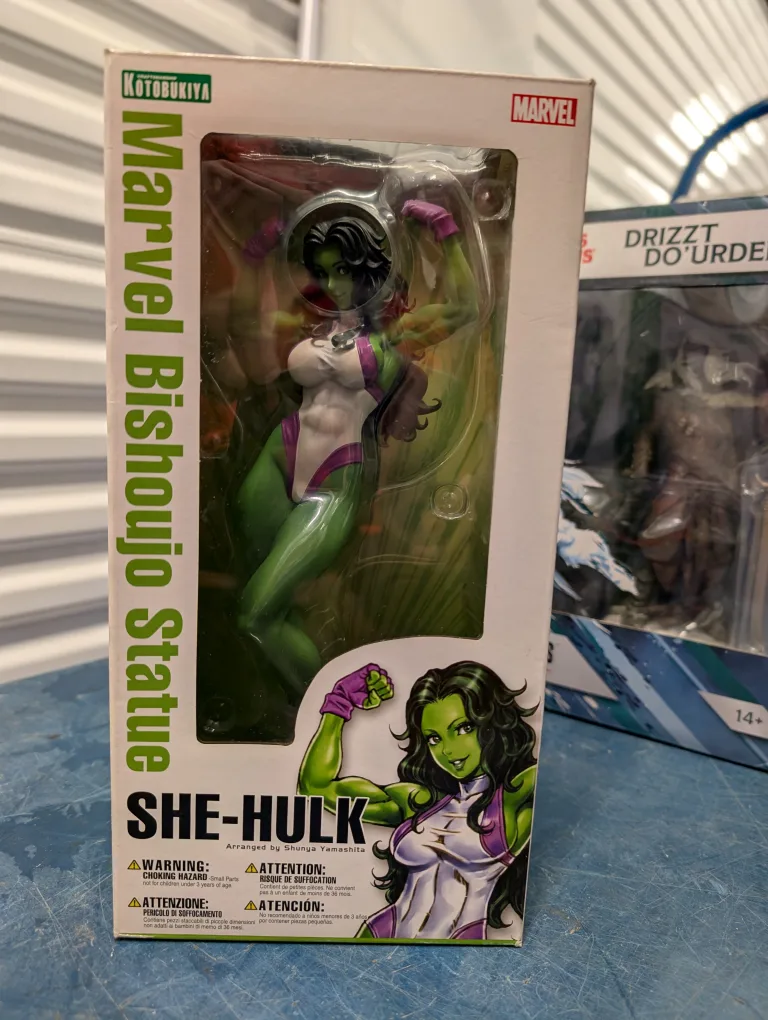 Marvel Bishoujo Statue She-Hulk thumbnail