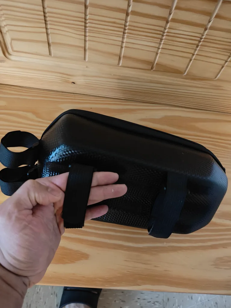 scooter Black handlebar storage pouch image indicator(2)