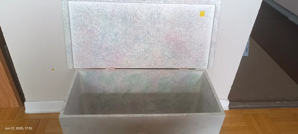 Hand-Painted Floral Storage wooden bench/chest image indicator(6)