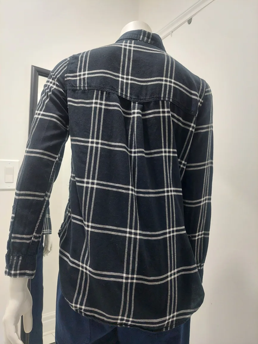 H&M Women's Black Plaid Soft Cotton Shirt Small image indicator(8)