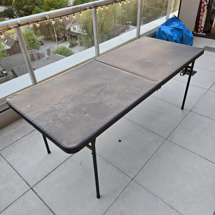 Folding Table thumbnail