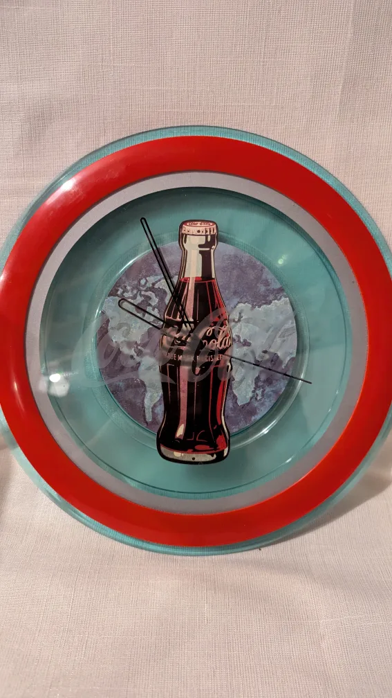 Coca-Cola Clock battery operated image indicator(3)