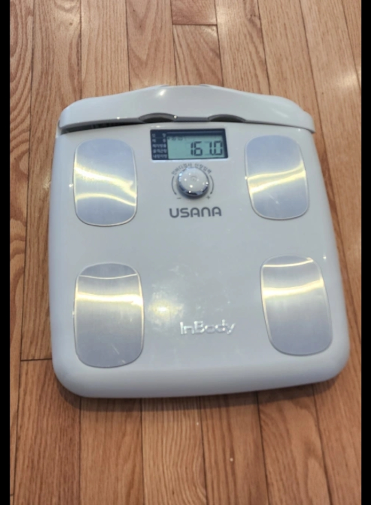 H20 InBody Smart Scale - photo 2