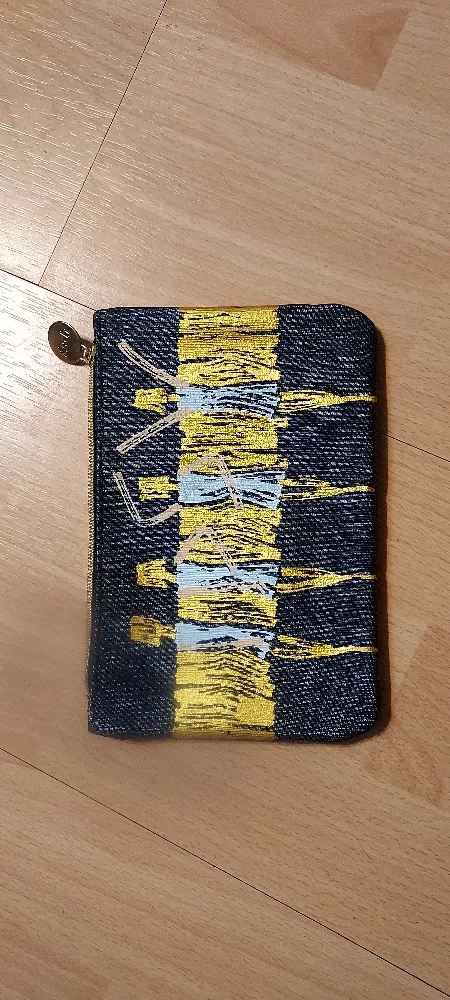 Ipsy Makeup Bag thumbnail