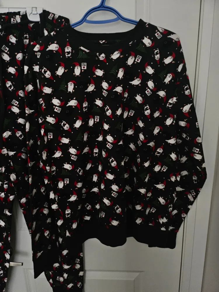 Night Zone Christmas Pajama Set - Size L image indicator(2)