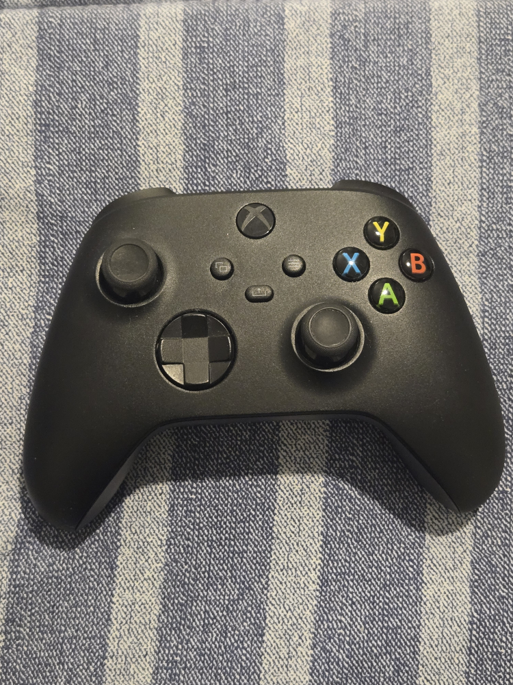 Xbox Controllers - photo 3