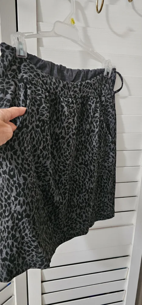 Animal Print Skirt with Belt image indicator(4)