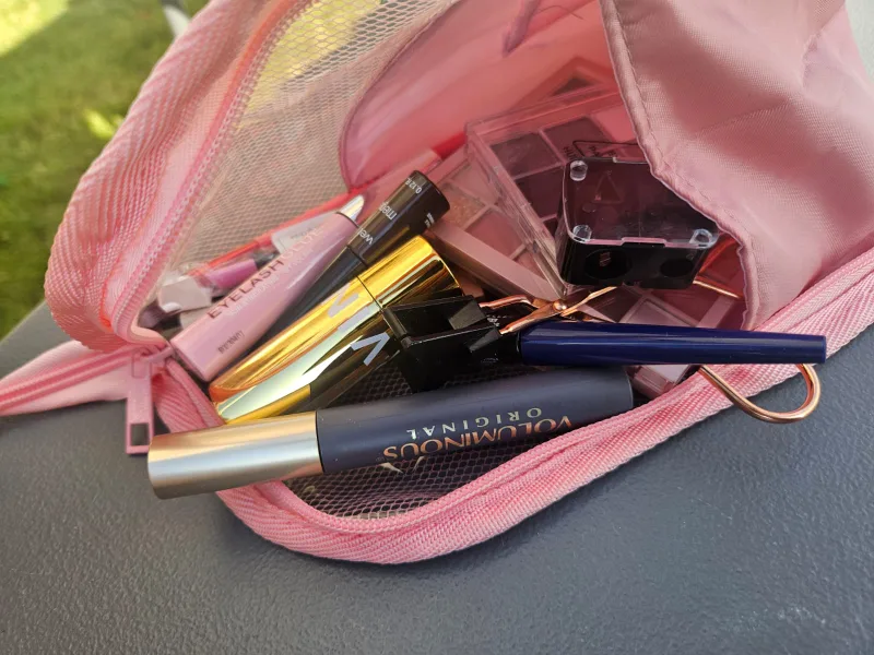 assorted makeup in Pink Travel  Bag thumbnail