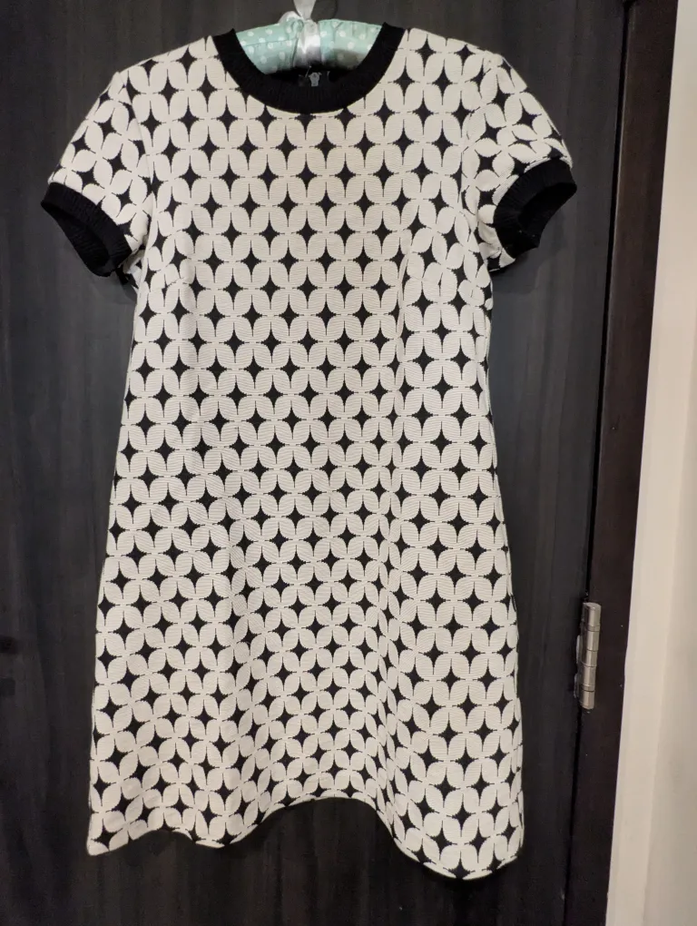 ZARA Pop patterned dress thumbnail