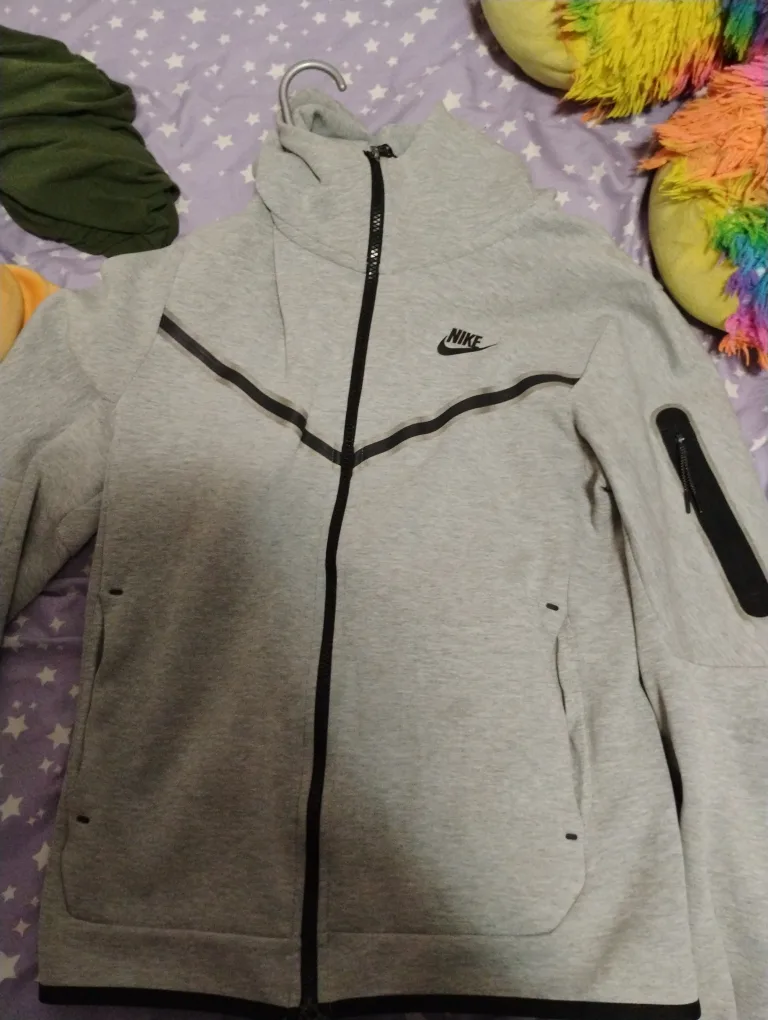Nike Tech Fleece Jacket - Size Small thumbnail