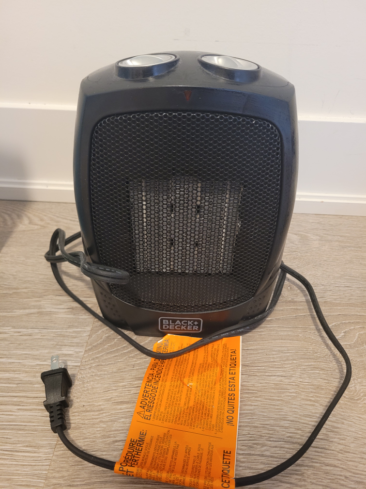 BLACK+DECKER Personal Ceramic Heater - photo 2