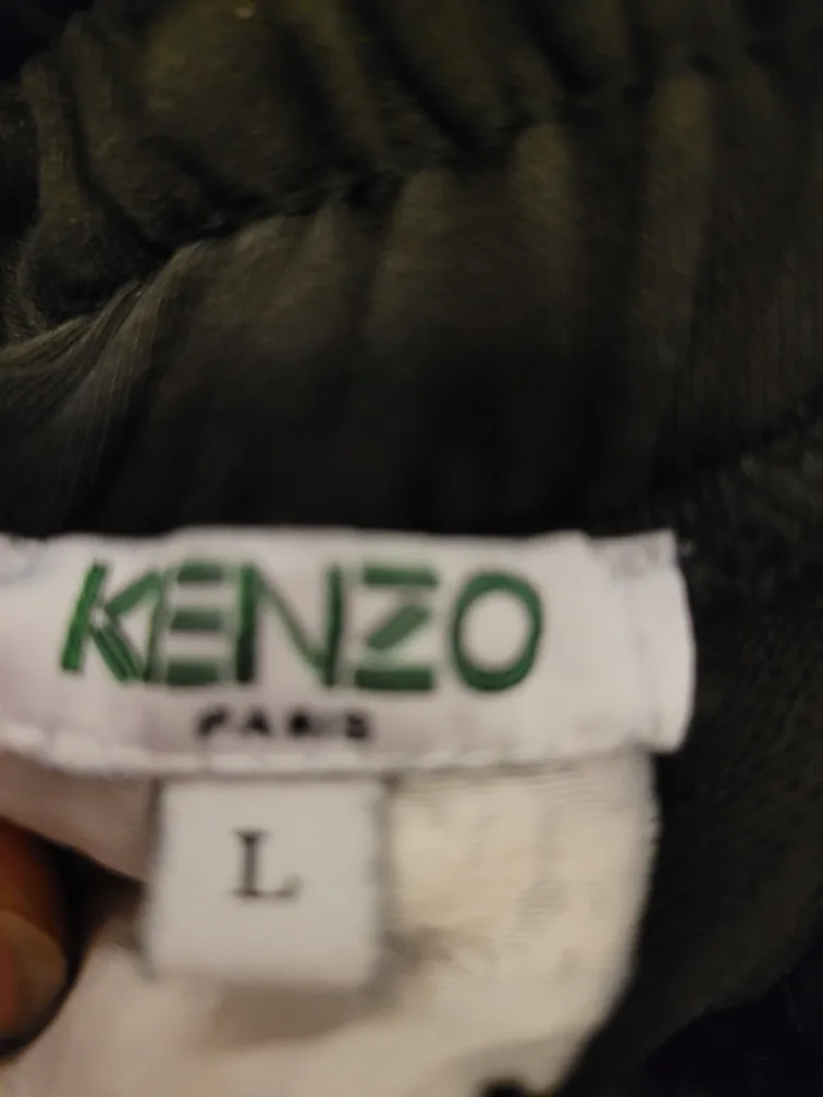Kenzo Paris Black Shorts Size Large image indicator(2)