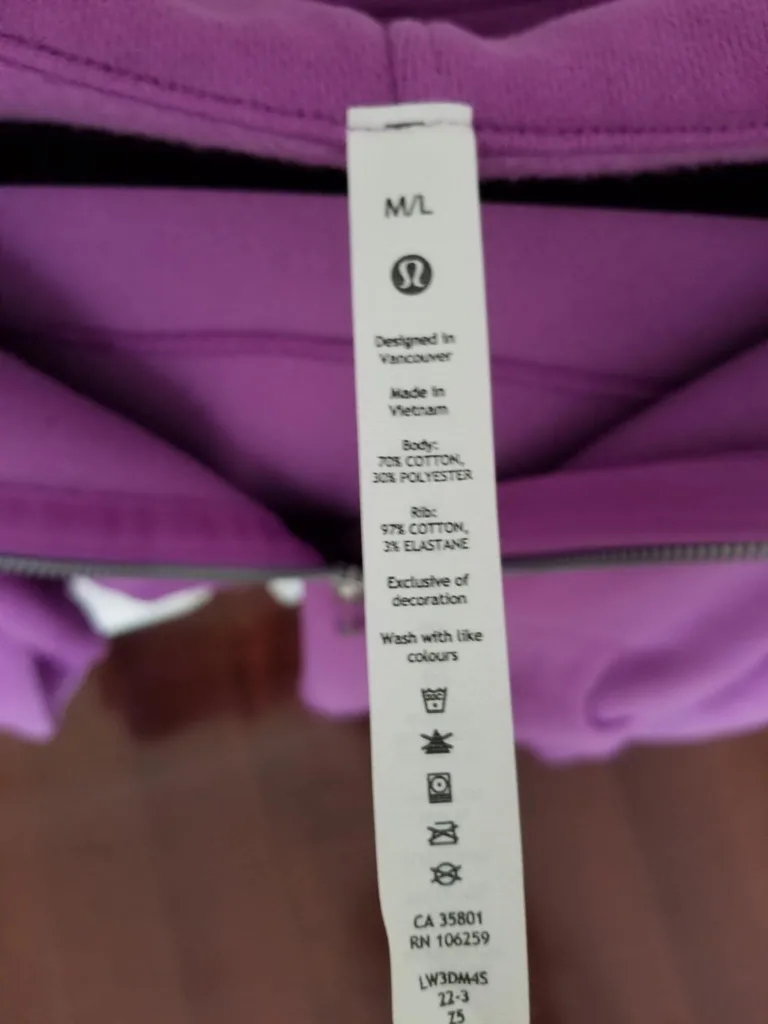Lululemon Cropped Hoodie image indicator(3)