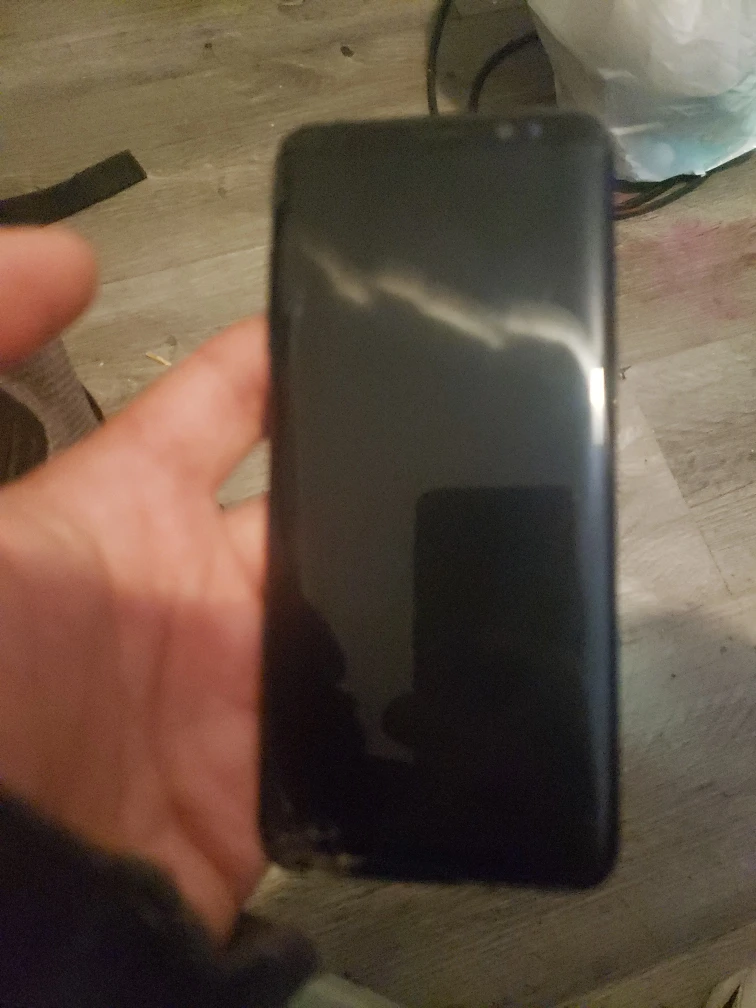 Samsung s8 for parts 💚