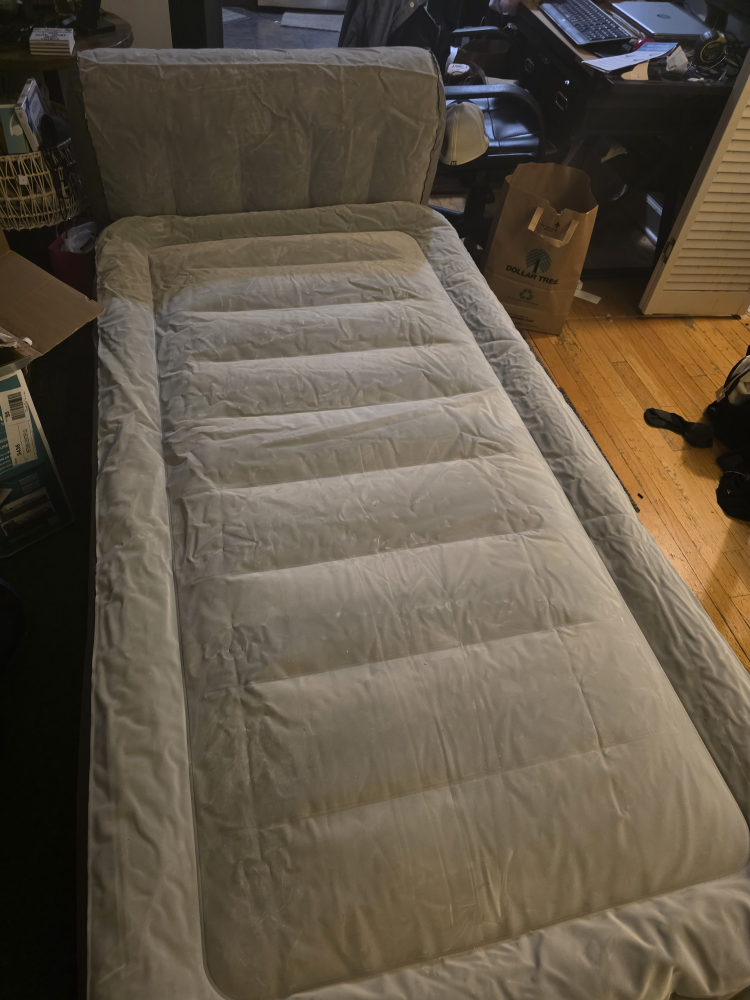 Inflatable Bed with Headrest