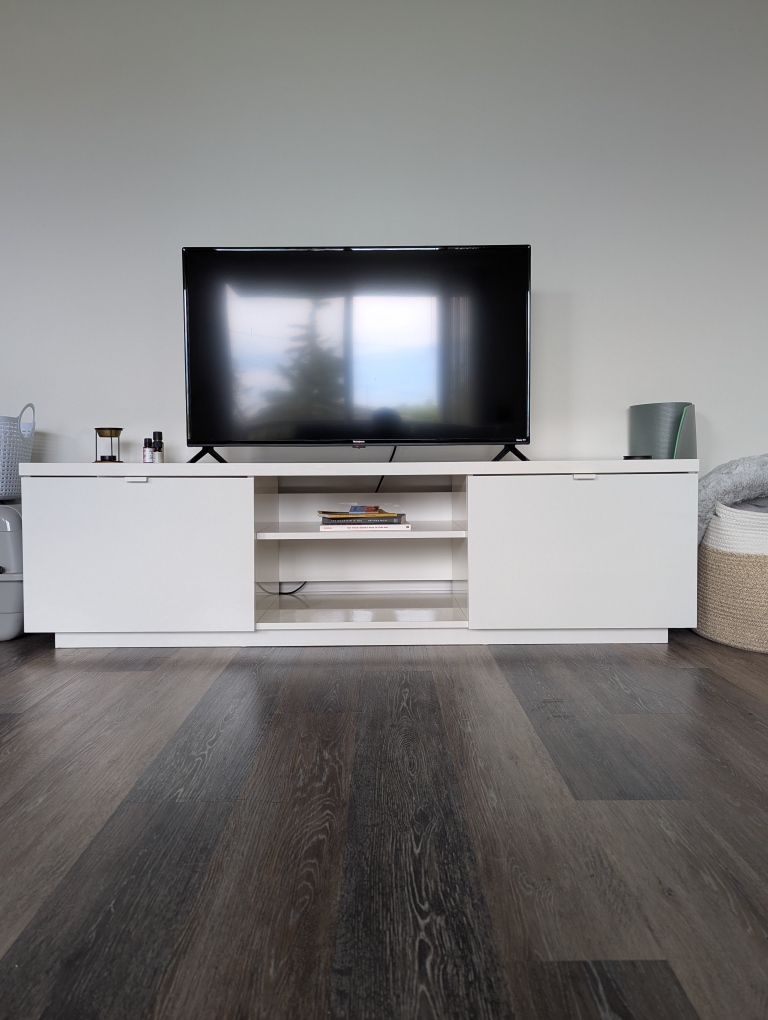 Like new IKEA TV Stand - White - photo 2
