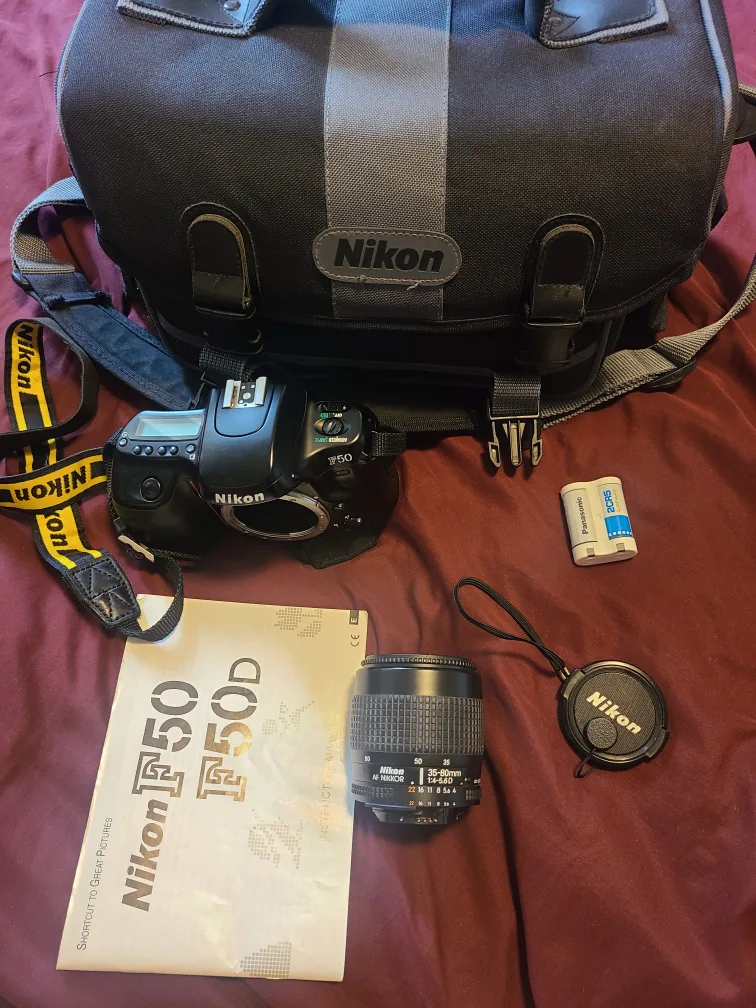Nikon F50 Camera with Lens image indicator(8)
