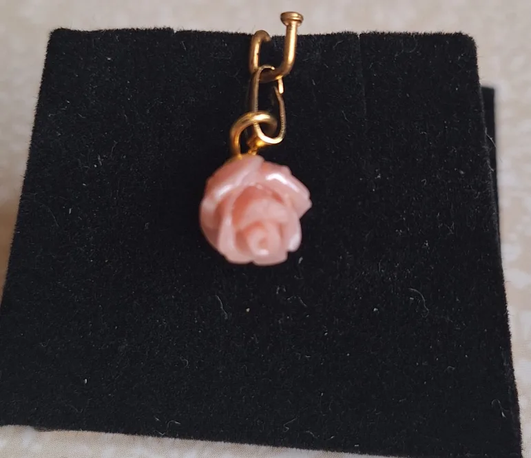 Sea Bamboo Rose Pendant image indicator(2)