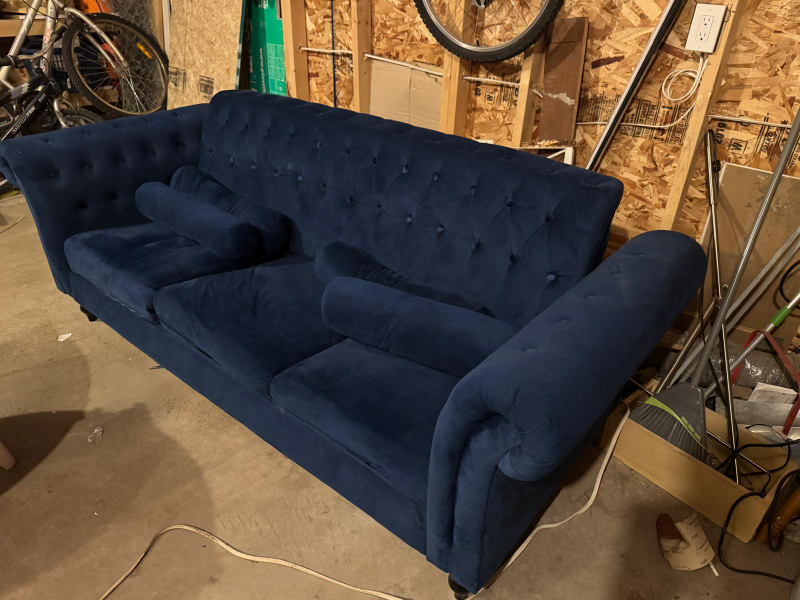 Navy Blue Tufted Sofa - 84 inches long - photo 3