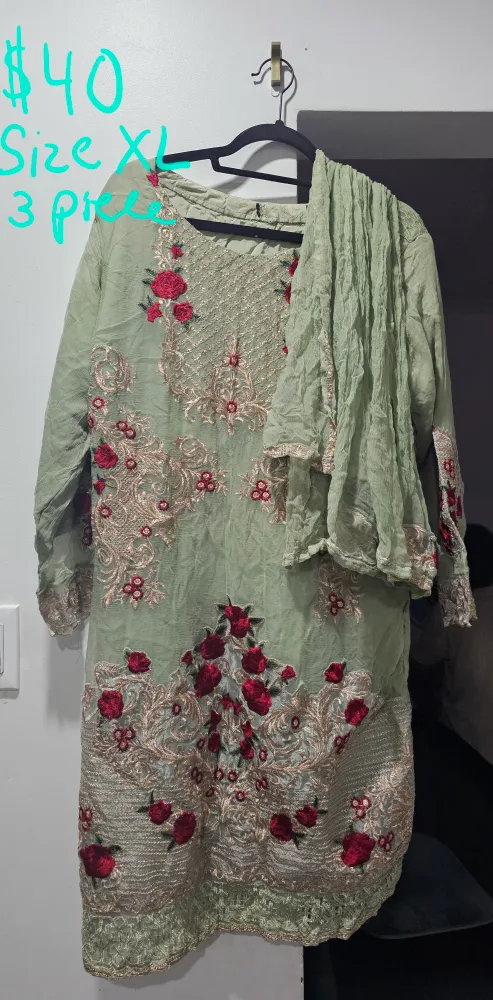 3 Piece pakistani Suit - Size XL thumbnail