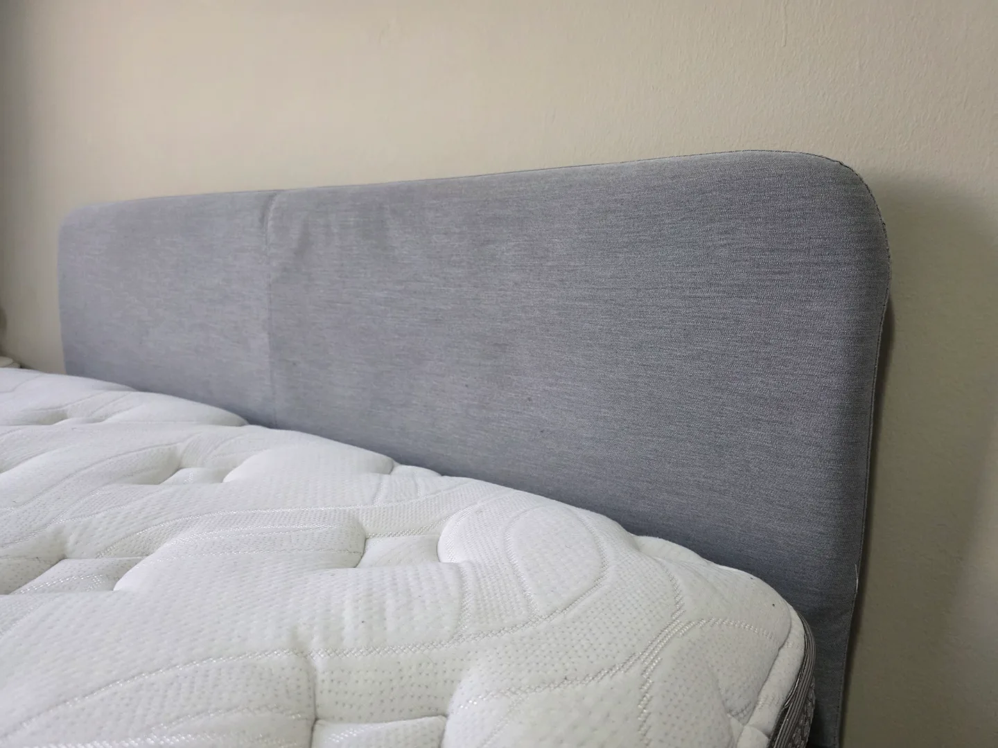 Full Sized Bedframe and Mattress image indicator(5)