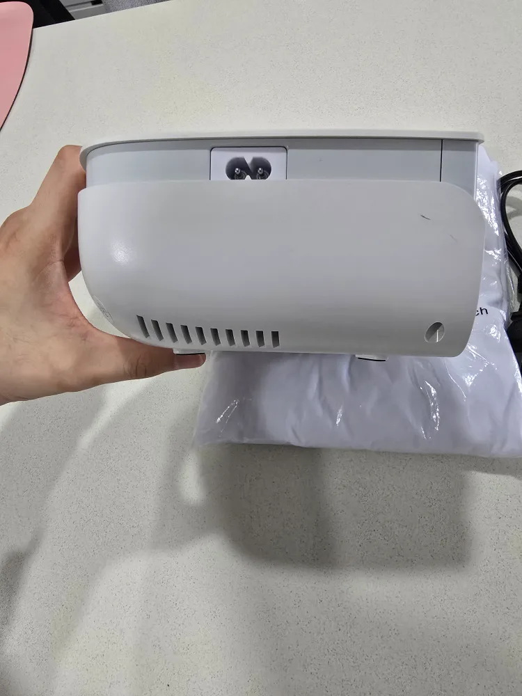 GROVIEW Projector + Projector Screen image indicator(3)