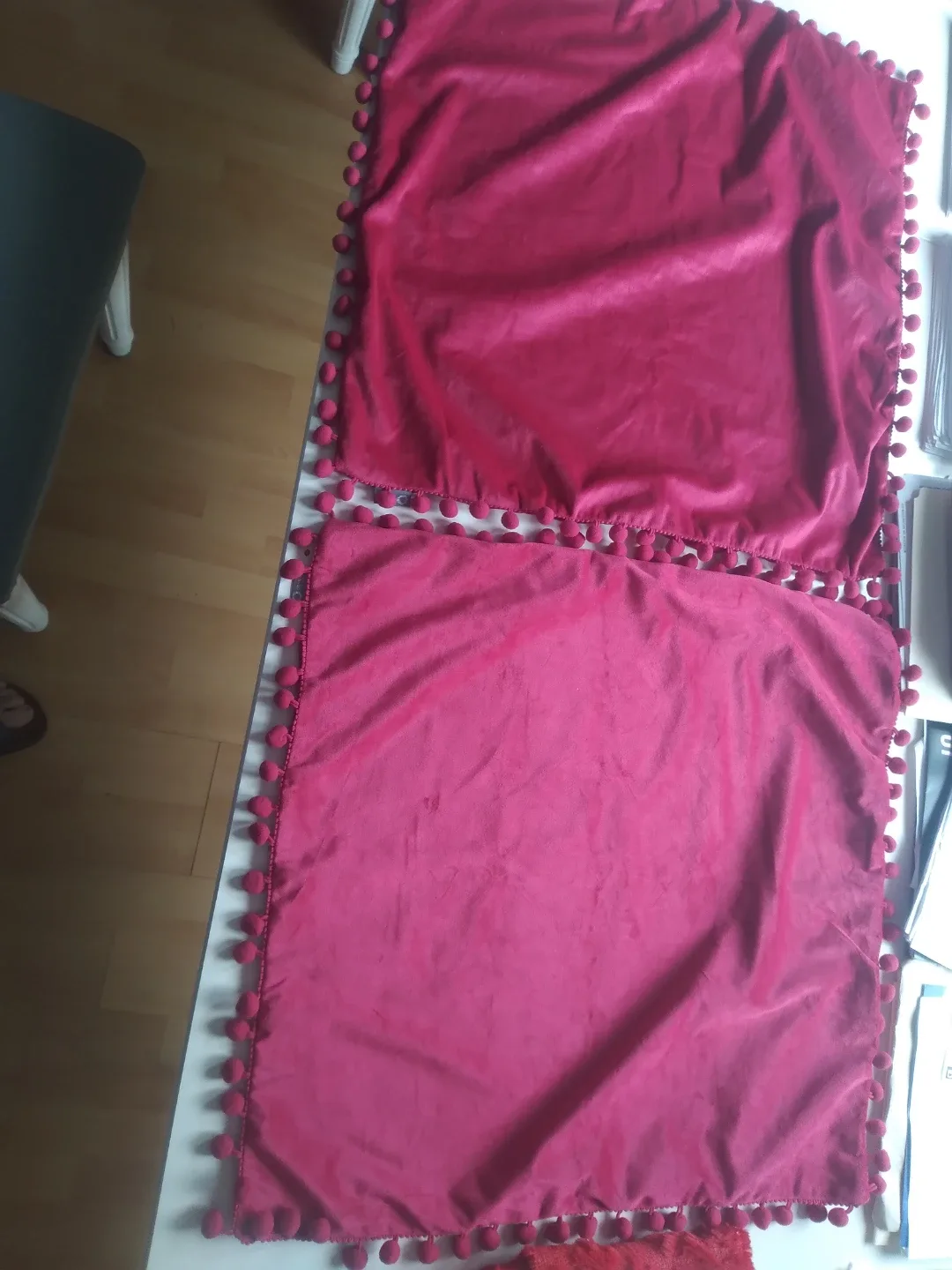 Pink velvet Cushion Covers thumbnail