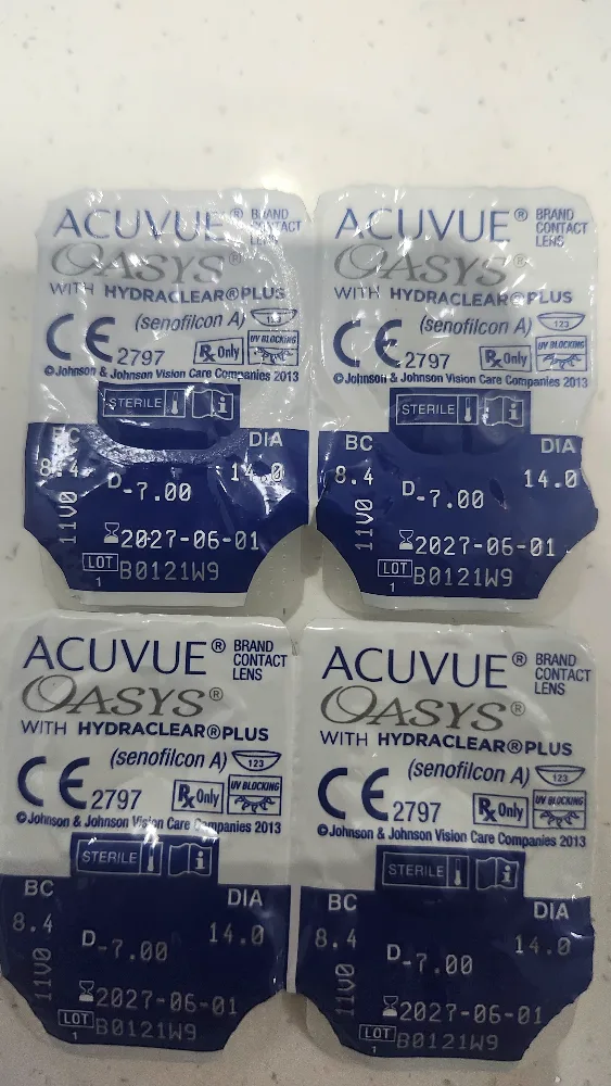 Acuvue Oasys Contact Lenses power minus 7 image indicator(2)