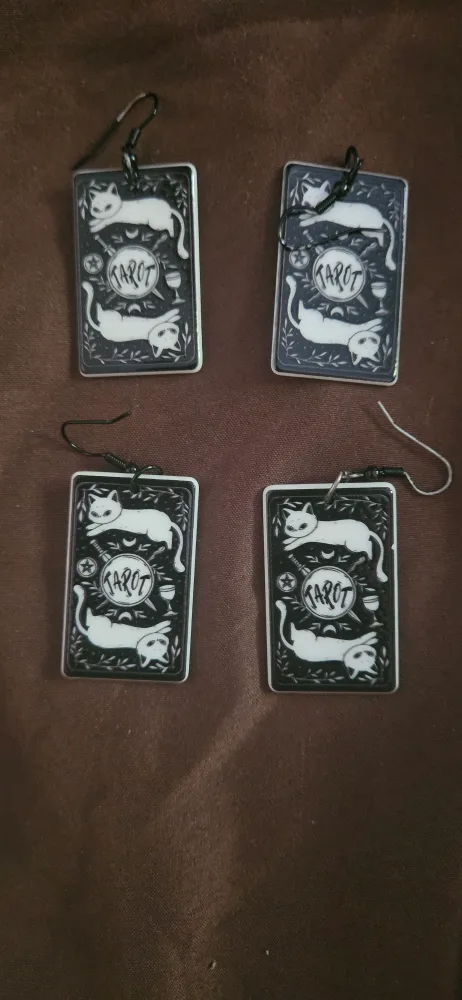 Tarot Card Cat Earrings - Cute & Unique! image indicator(2)