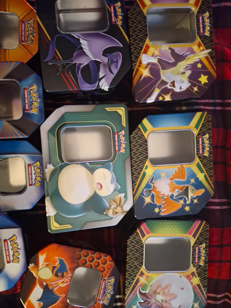 Pokemon Tins & Poke Balls image indicator(3)