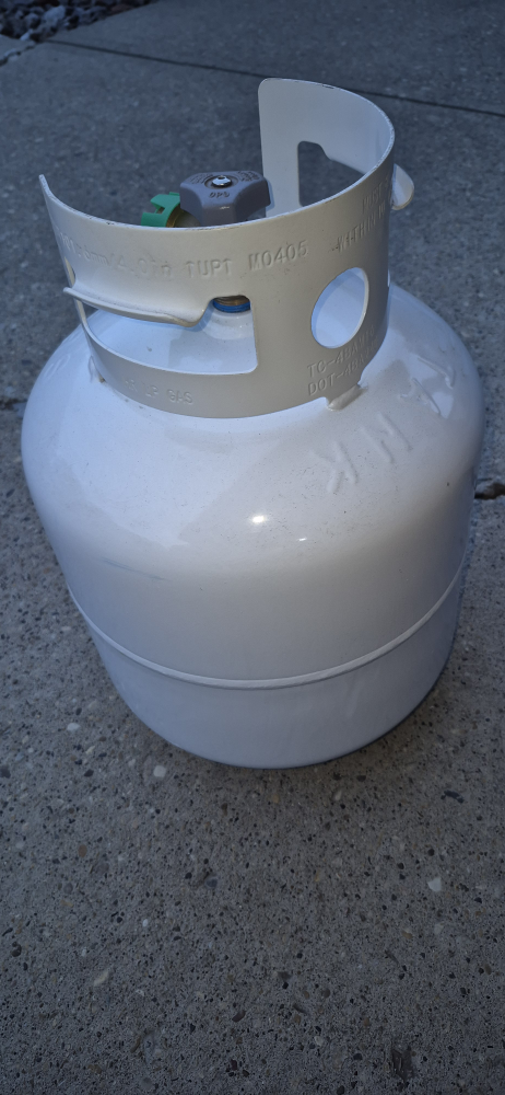 New & Full 20Ibs Propane Tanks 2024 - photo 2