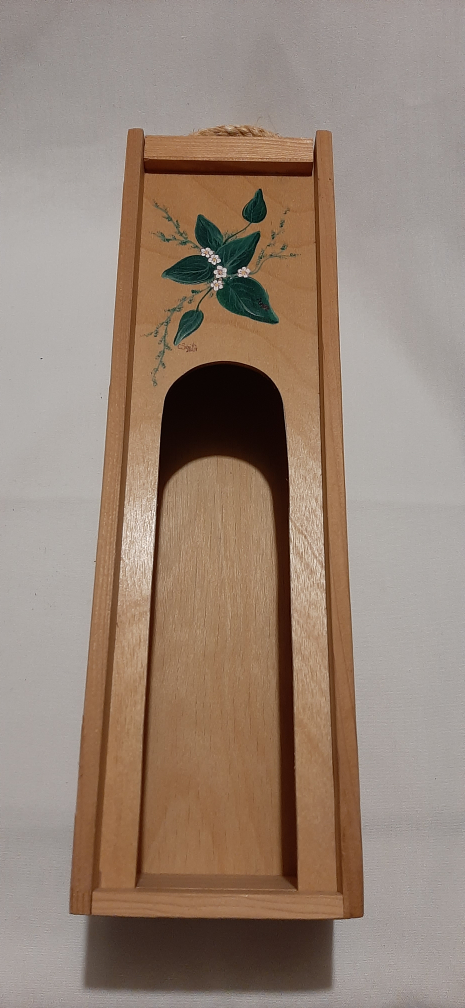 Hand-Painted Wood wine box - photo 4