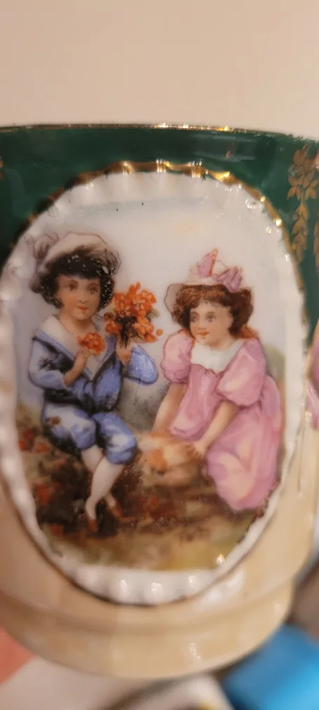 Vintage Mugs - Set of 2 image indicator(3)