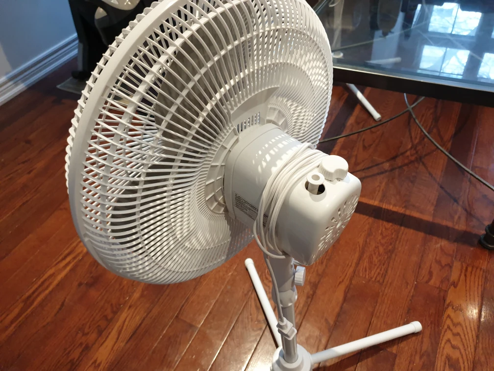 Pedestal Fan - photo 3