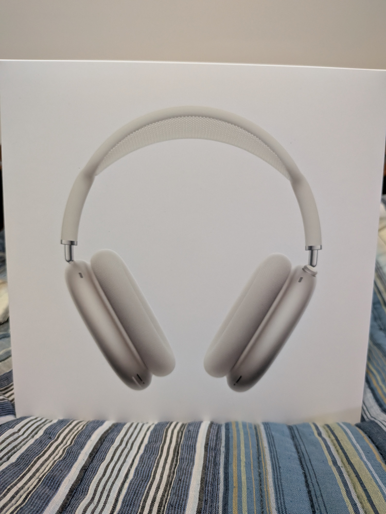 NEW AirPods Max Starlight