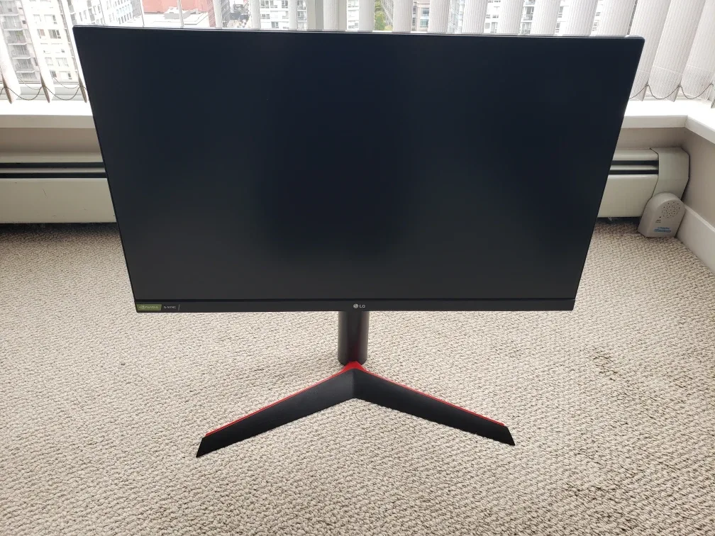 LG UltraGear 27" Gaming monitor thumbnail