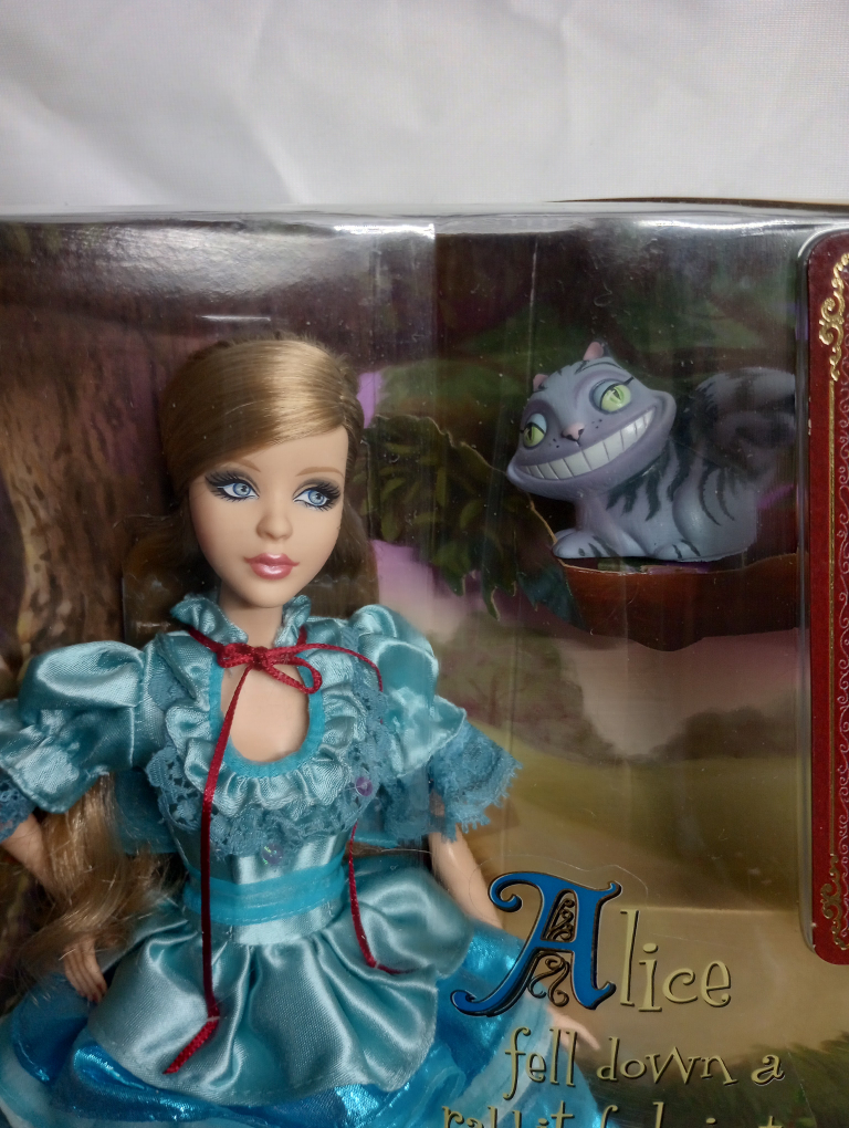 Alice in Wonderland Barbie Doll - Silver Label - photo 4