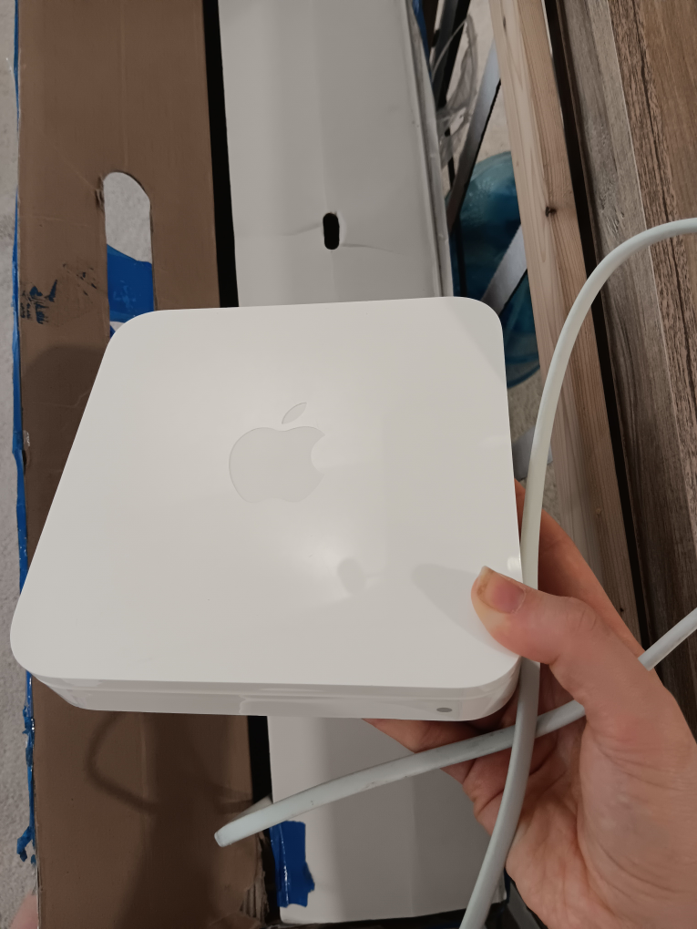 Apple I Mac 27 inch computer. Mouse and apple Airport. - photo 3