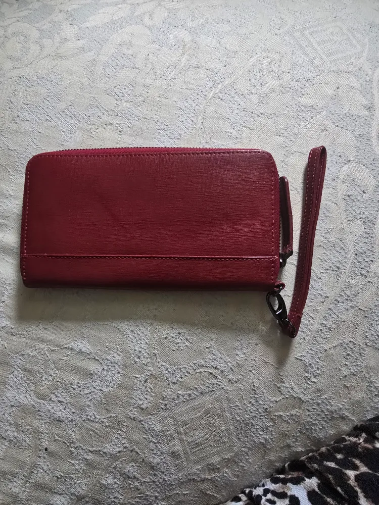 Kenneth Cole New York Burgundy Leather Wallet image indicator(6)