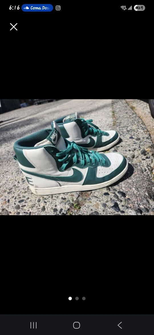 Nike High-Top Sneakers thumbnail