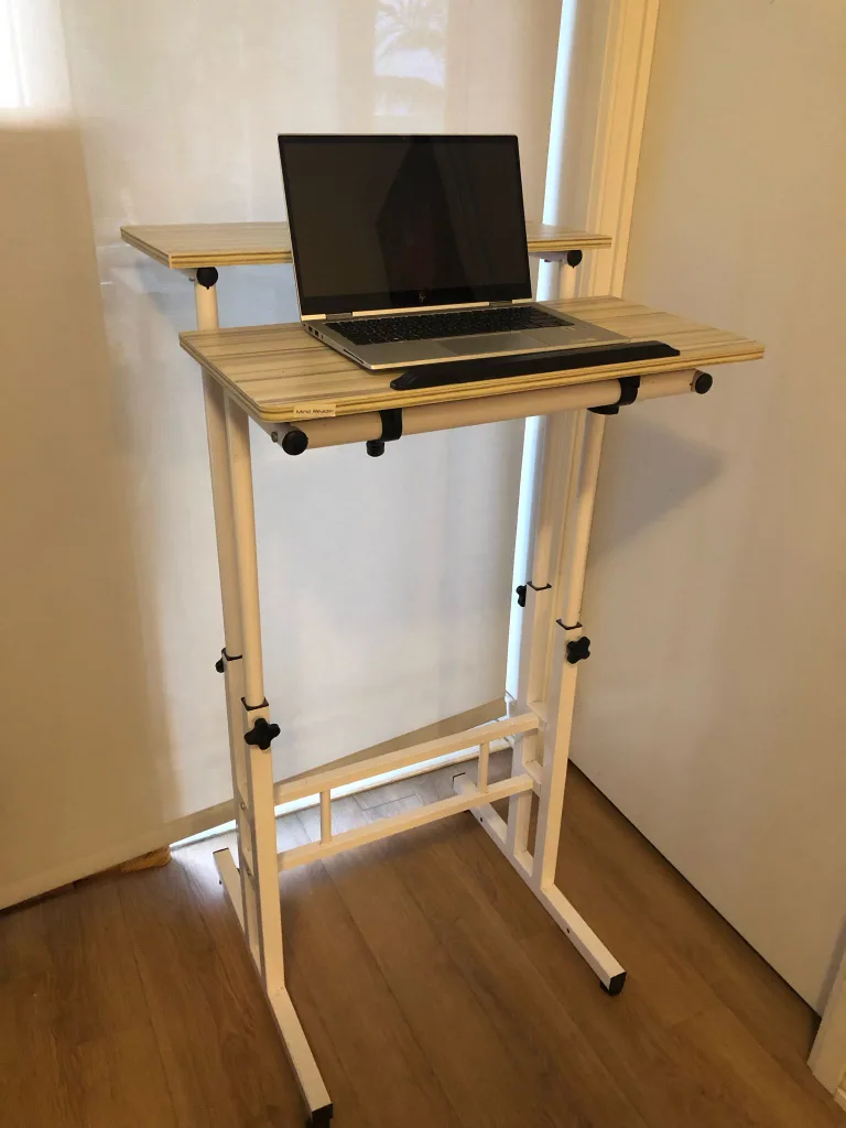 Adjustable Standing Desk image indicator(3)